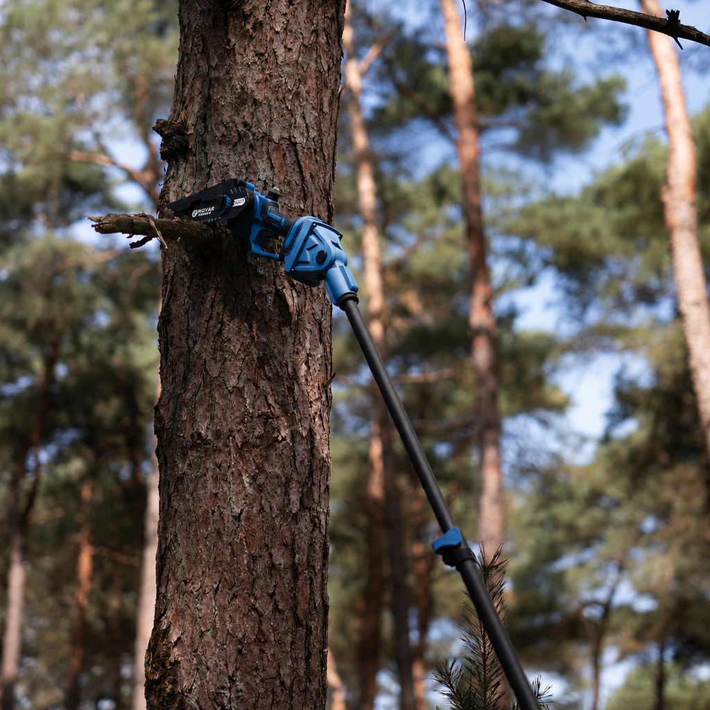 NOVAR™︎ Mini Chainsaw & Telescopic Pole + 2 FREE BATTERIES