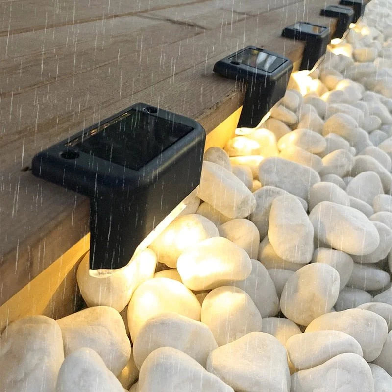 GlowEdge™ Solar Outdoor Lights